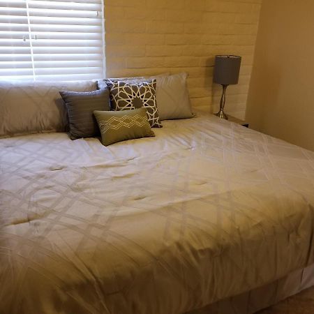 Tucson Airport Oasis Apartment Luaran gambar